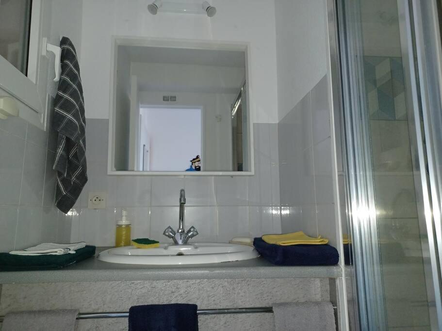 Plain-Pied, Terrasse, Piscine, Pleine Vue Mer, Plage A 6' A Pied, Parking, Wifi Fleury  Exterior foto